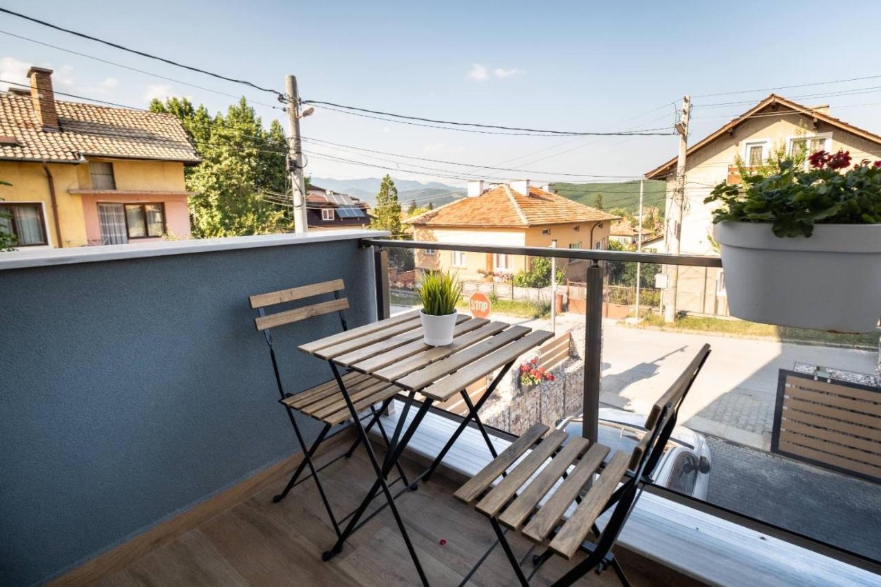 Thehouse - Apartment Kamenitza Velingrad Esterno foto